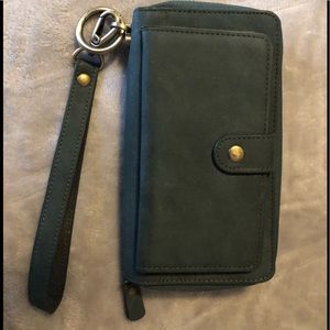 Green Women’s Wallet with Wristlet Strap